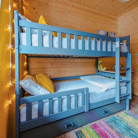 Dom Całoroczny Pola W Sierakowie