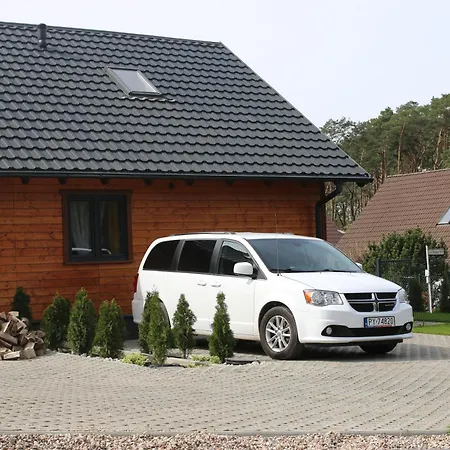 Ferienhaus Dom Caloroczny Pola W Sierakowie *