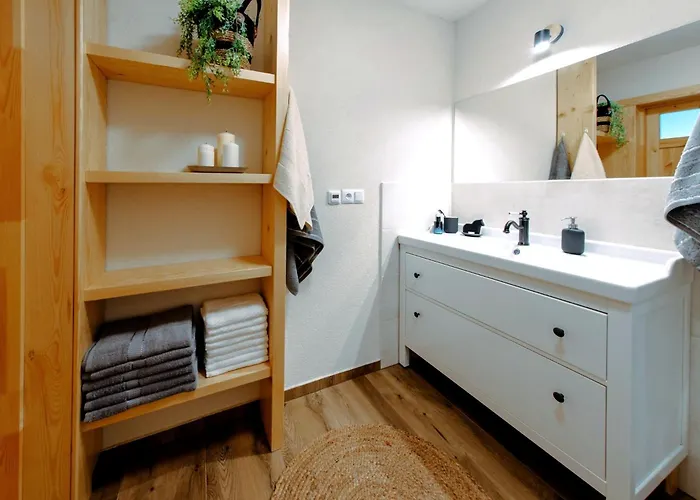 Dom Caloroczny Pola W Sierakowie Ferienhaus