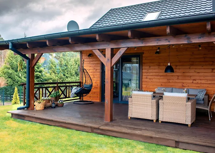 Dom Caloroczny Pola W Sierakowie Vakantiehuis Sierakow (Greater Poland)